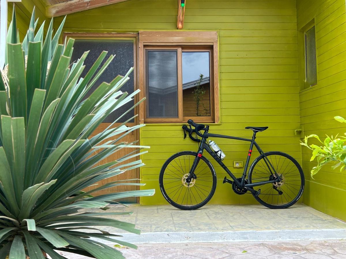 Miqt Beach - Bungalows Bashkia e Orikumit Exteriör bild
