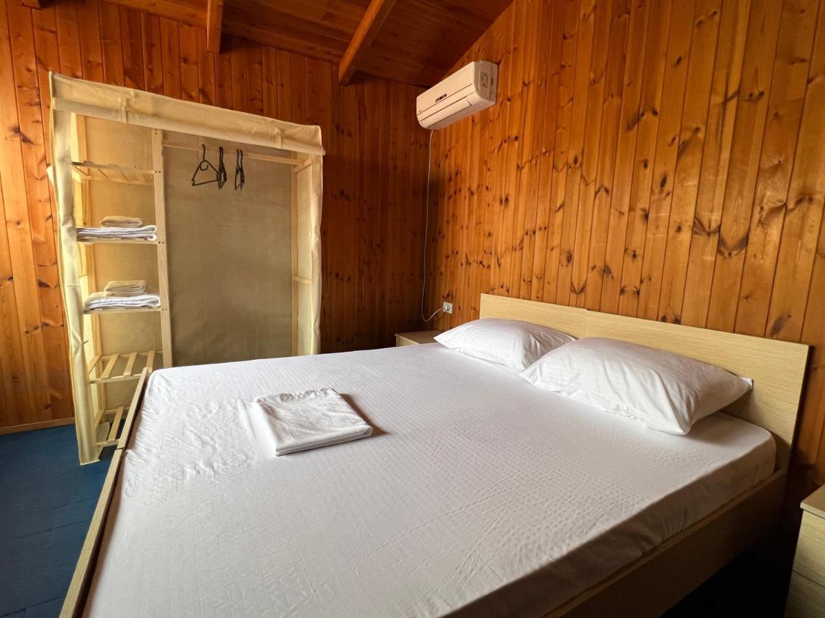 Miqt Beach - Bungalows Bashkia e Orikumit Exteriör bild