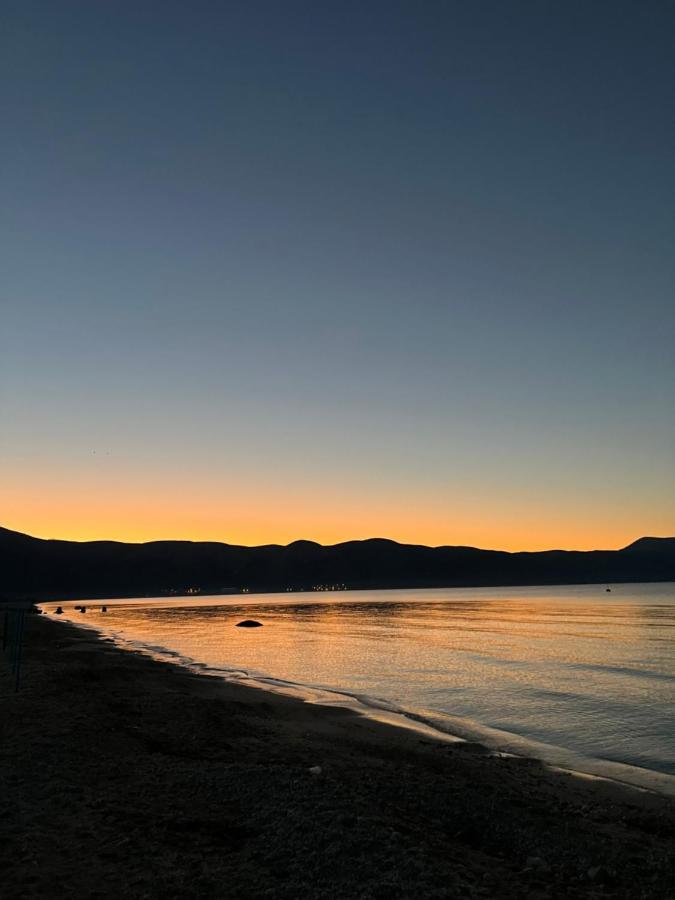 Miqt Beach - Bungalows Bashkia e Orikumit Exteriör bild